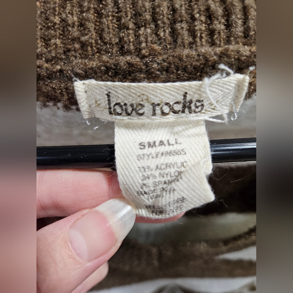 Sweater - Picture 3 of 3